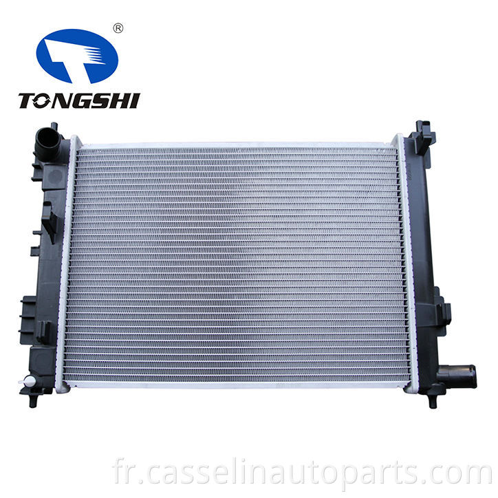 Pièces de rechange de radiateur pour KIA RIO 18-19 Pièces de rechange de radiateur Réservoir de radiateur pour une voiture Aluminium chinois